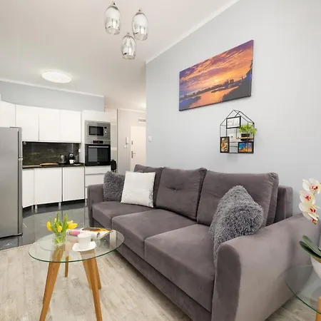 Modern Kapitanski Mostek By Renters דירה *