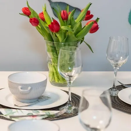 Modern Kapitanski Mostek By Renters Kołobrzeg
